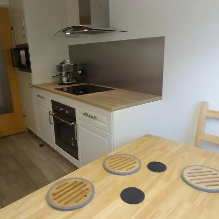Zippy Penthouse Lake & Mountain Views Τσελ αμ Ζέε